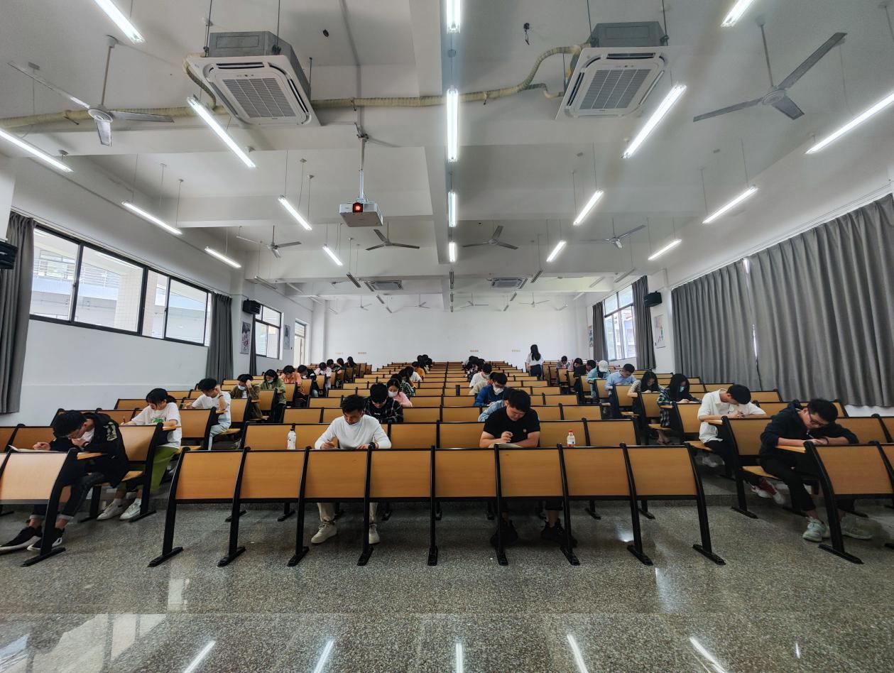 别样精彩|福州理工学院第四届辅导员素质能力大赛开赛了！
