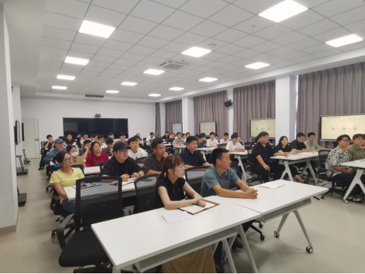 福州理工学院成功举办辅导员心理素质能力培训